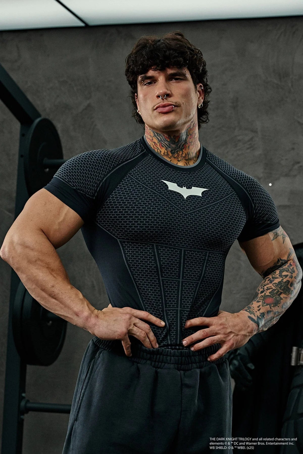 4259 - Batman Compression Tees (RESTOCK) – Urban Society