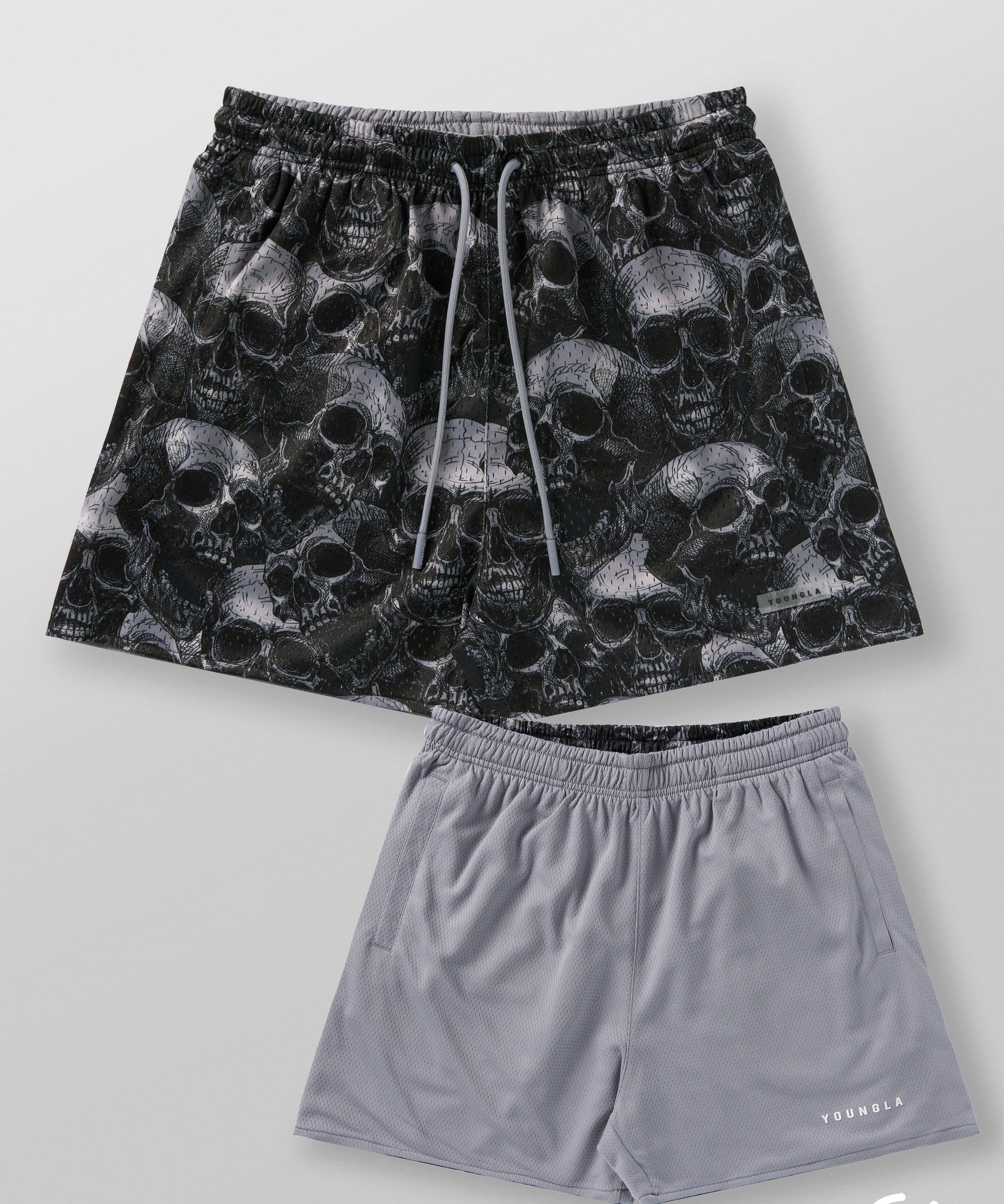 1111_black-skulls_003_05_23_floor_2c6d8cbf-079d-4a88-b757-cb4ed8037c61.jpg