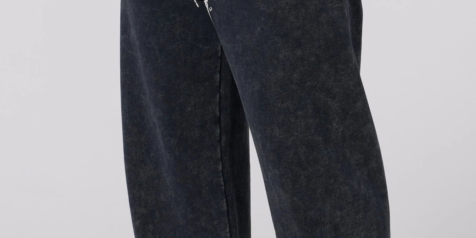 JOGGERS &amp; PANTALONES