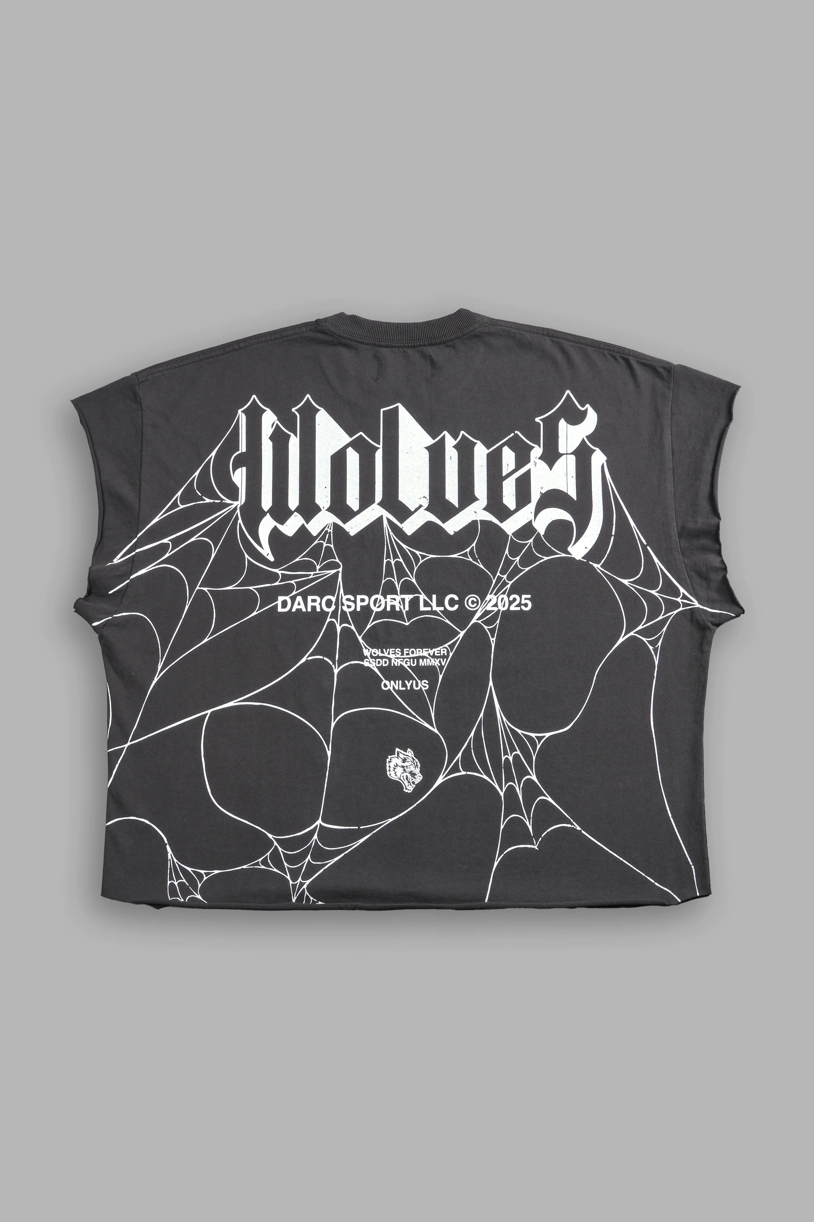 DARCSPORT - WOLVES WEB "GRUNGE" CUT OFF TEE IN GREY