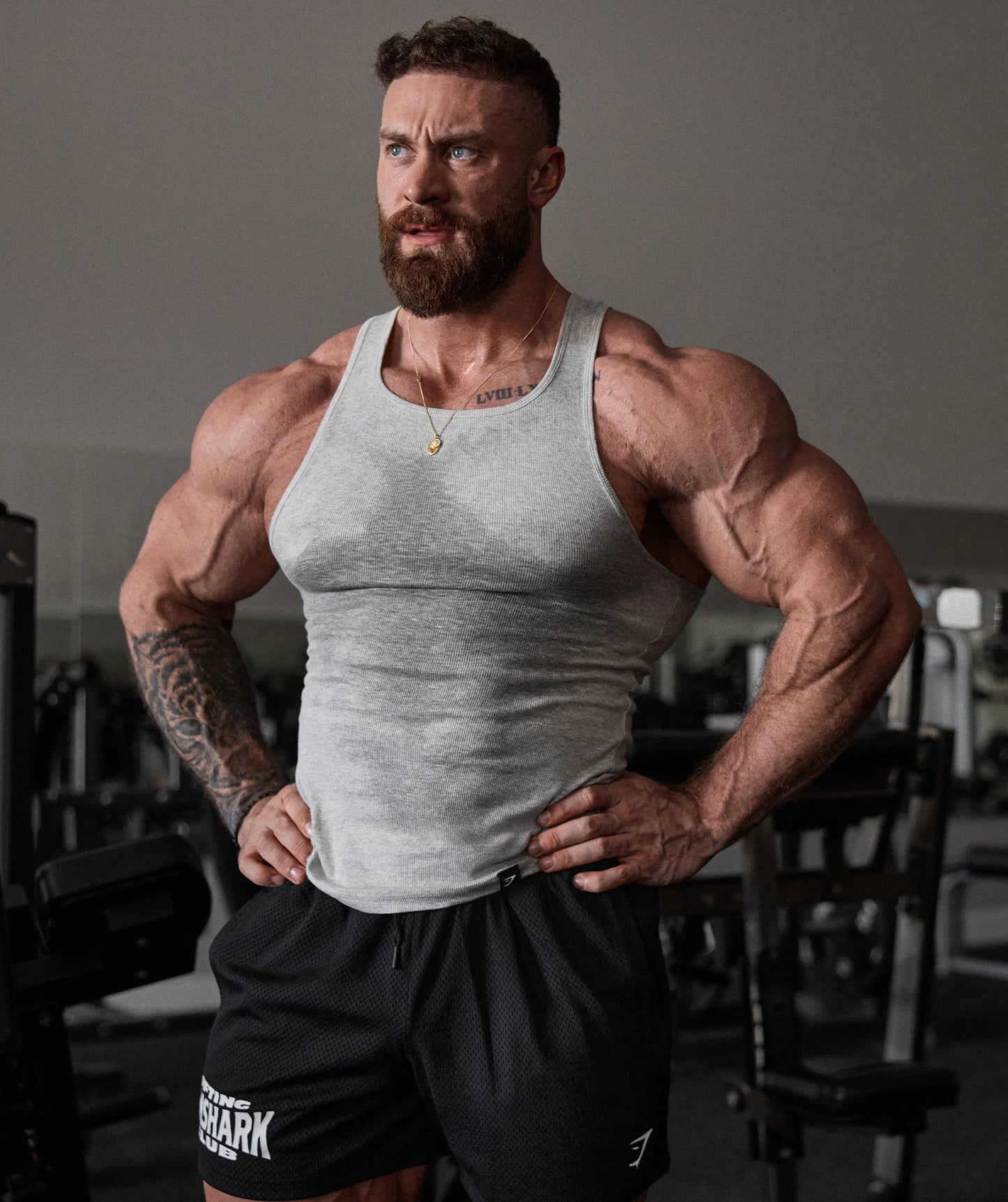 RIBBED TANK PACK 3 - GRIS NEGRO Y BLANCO