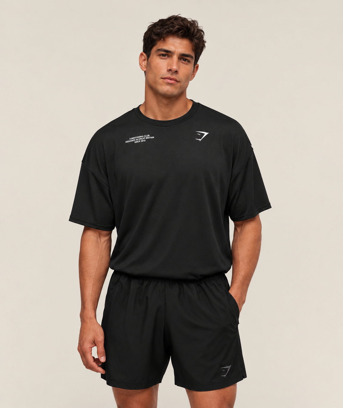 AthleticmodelinblackGymsharkset-1.png