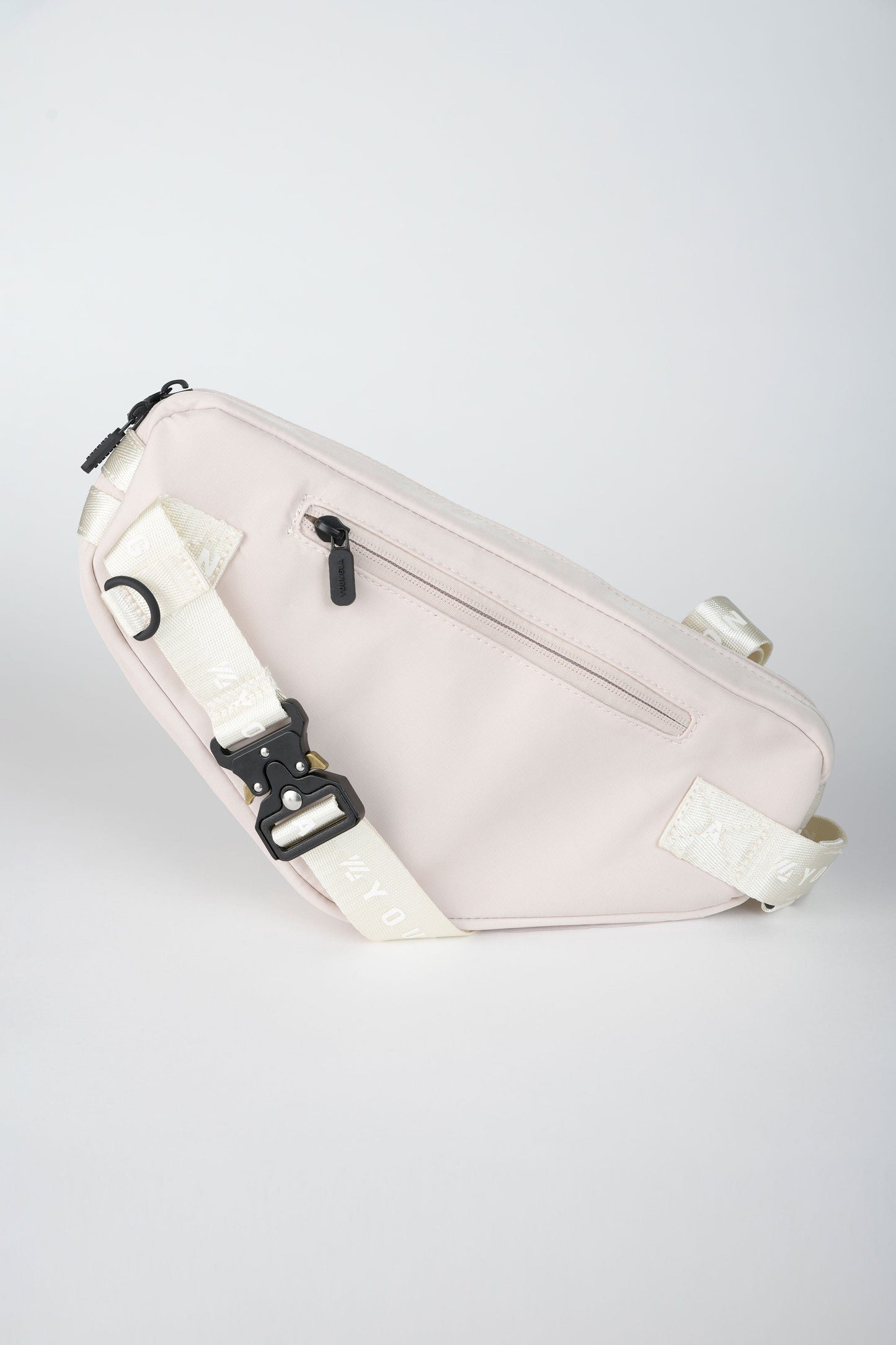 750 MACH 1 CROSS BODY BAGS