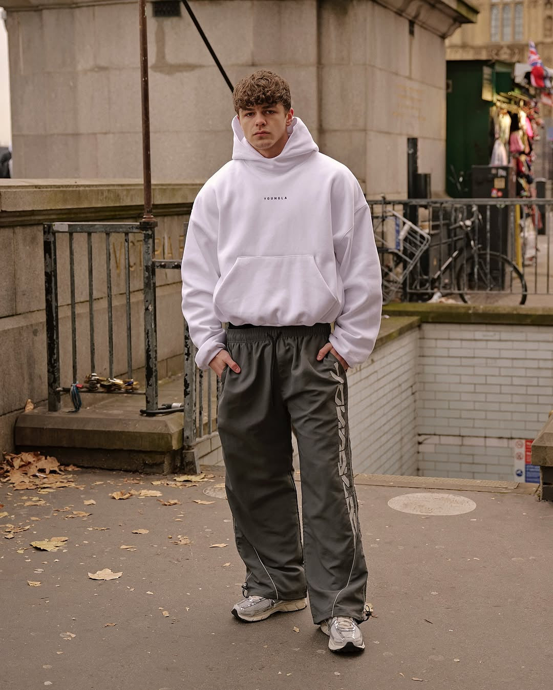 2113 - FOUNDATION TRACK PANTS - GRIS OSCURO