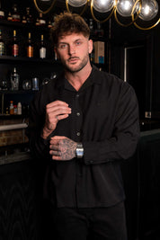 8009 - CLASE LONGSLEEVES -NEGRA