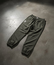 PANTS PUMPER LIFTING