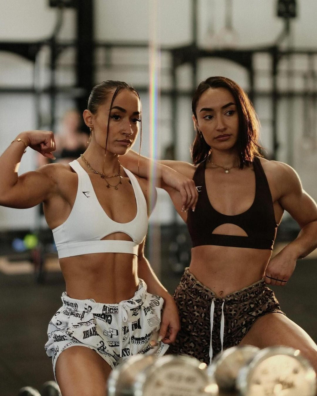 Sostén deportivo Peek A Boo