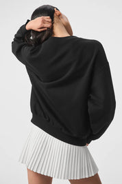 Accolade Crew Neck Pullover – Negro