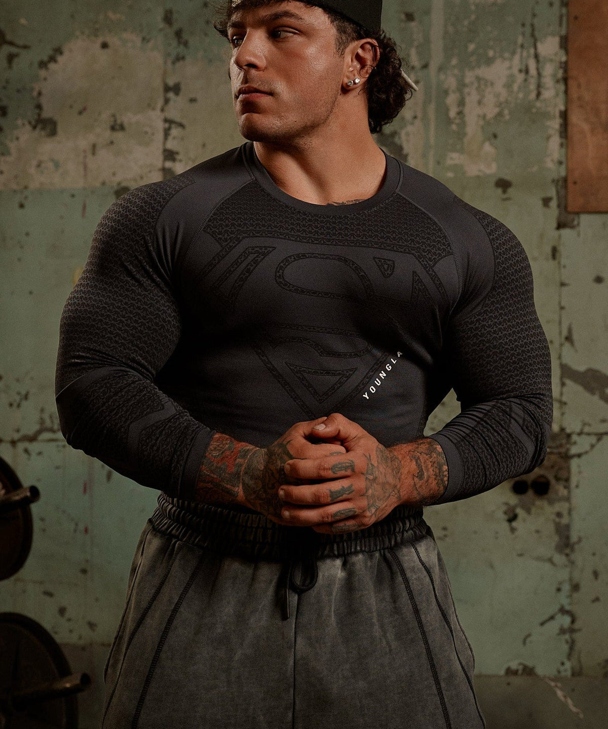 YLA12.16.25D1-13D1-29Warehouse_GG_SOCIAL_127_93ec3ed8-aa42-4691-b6b7-ec8194ea2d76-2.jpg