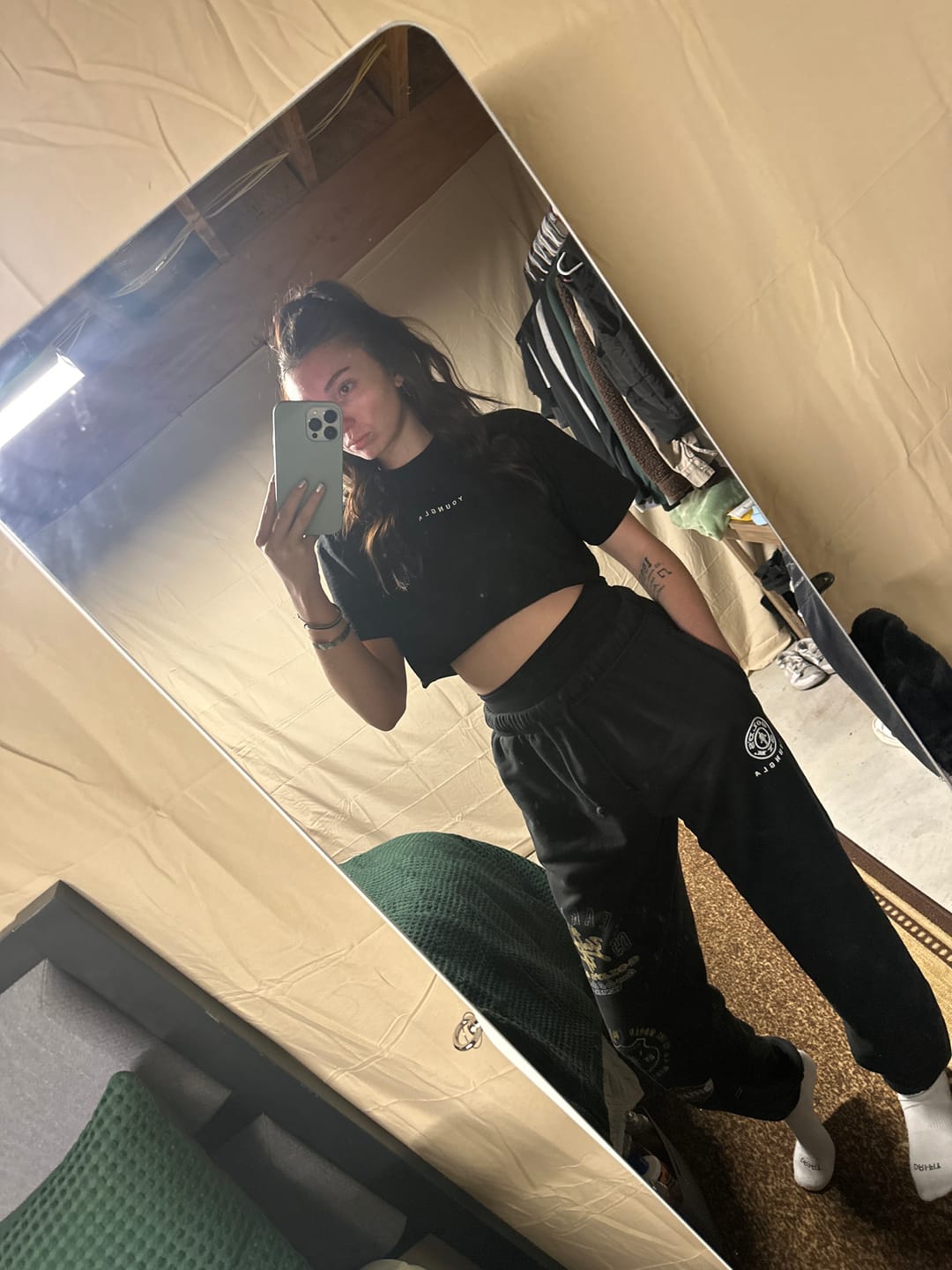 W270 GOLD'S GYM CUFF JOGGERS - NEGRO