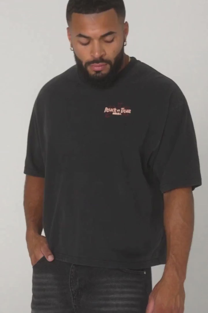 4191 - AOT© X YLA CLASSIC TEES - TITAN AT WAR